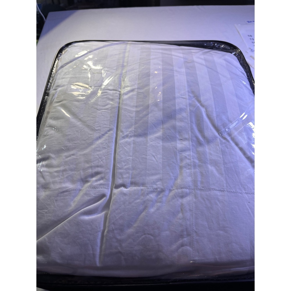 Hotel Grand White Down Comforter Twin White NEW 500TC 650FP Baffle Box - Picture 4 of 7